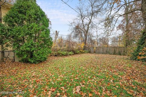 Tiny photo for 408 Boston Place, Toledo, OH 43610 (MLS # 10001733)
