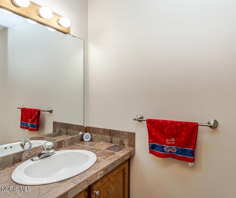 Tiny photo for 30526 E River Road, Perrysburg, OH 43551 (MLS # 10013286)
