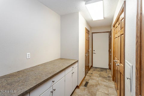 Tiny photo for 30526 E River Road, Perrysburg, OH 43551 (MLS # 10013286)