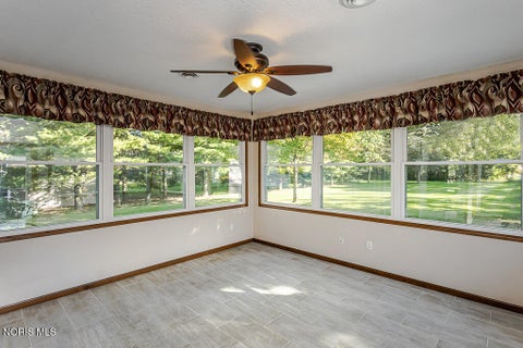 Tiny photo for 30526 E River Road, Perrysburg, OH 43551 (MLS # 10013286)