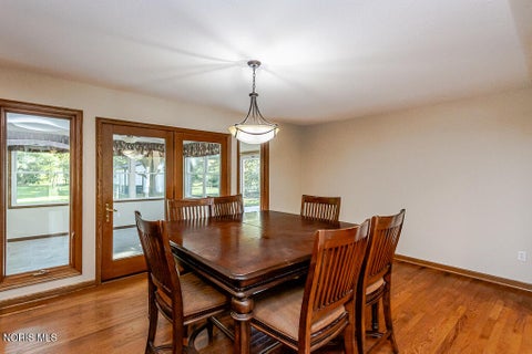 Tiny photo for 30526 E River Road, Perrysburg, OH 43551 (MLS # 10013286)