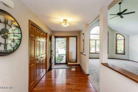 Tiny photo for 30526 E River Road, Perrysburg, OH 43551 (MLS # 10013286)