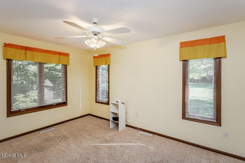 Tiny photo for 30526 E River Road, Perrysburg, OH 43551 (MLS # 10013286)