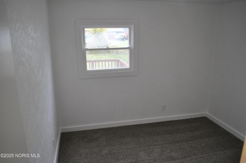 Tiny photo for 602 W Northgate Parkway, Toledo, OH 43612 (MLS # 10000491)