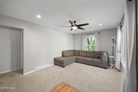 Tiny photo for 3813 Philmar Drive, Toledo, OH 43623 (MLS # 10007548)