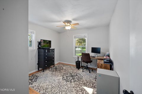 Tiny photo for 3813 Philmar Drive, Toledo, OH 43623 (MLS # 10007548)