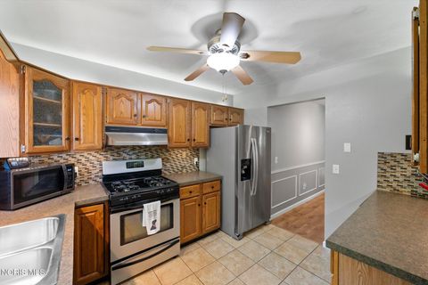 Tiny photo for 3813 Philmar Drive, Toledo, OH 43623 (MLS # 10007548)