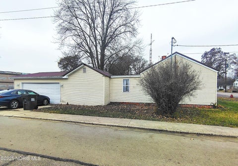 Tiny photo for 207 Superior Street, Oakwood, OH 45873 (MLS # 10014415)