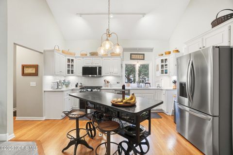 Tiny photo for 29038 E River Road, Perrysburg, OH 43551 (MLS # 10003497)