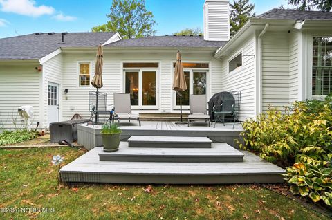 Tiny photo for 29038 E River Road, Perrysburg, OH 43551 (MLS # 10003497)