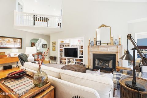 Tiny photo for 29038 E River Road, Perrysburg, OH 43551 (MLS # 10003497)