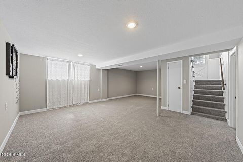Tiny photo for 916 Harmon Street, Findlay, OH 45840 (MLS # 10009879)