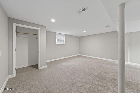 Tiny photo for 916 Harmon Street, Findlay, OH 45840 (MLS # 10009879)