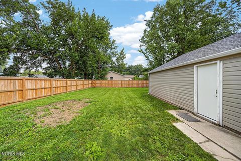 Tiny photo for 916 Harmon Street, Findlay, OH 45840 (MLS # 10009879)