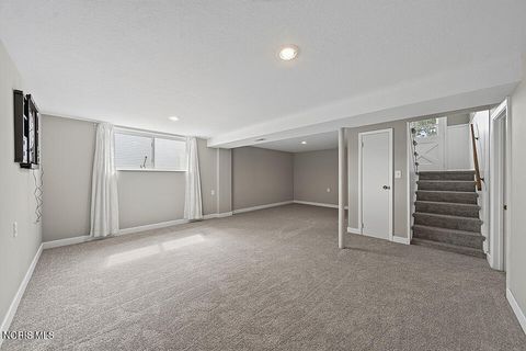 Tiny photo for 916 Harmon Street, Findlay, OH 45840 (MLS # 10009879)