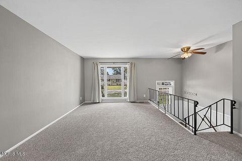 Tiny photo for 916 Harmon Street, Findlay, OH 45840 (MLS # 10009879)