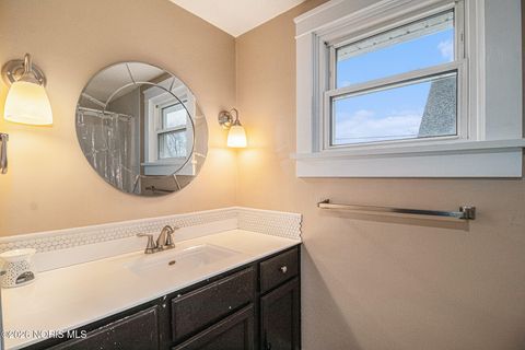 Tiny photo for 623 Henry Street, Defiance, OH 43512 (MLS # 10002951)