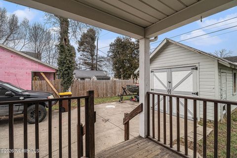 Tiny photo for 623 Henry Street, Defiance, OH 43512 (MLS # 10002951)