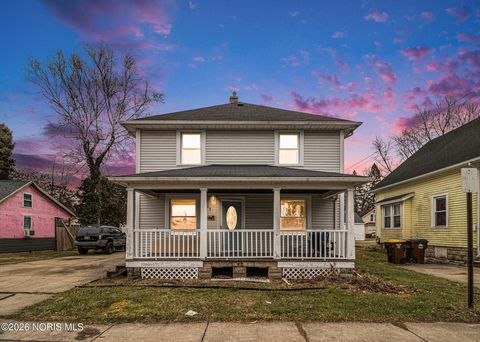 623 Henry Street Defiance OH 43512