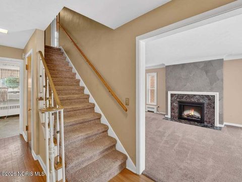 Tiny photo for 4510 Eastway Street, Toledo, OH 43612 (MLS # 10003849)