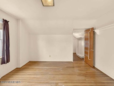 Tiny photo for 4510 Eastway Street, Toledo, OH 43612 (MLS # 10003849)