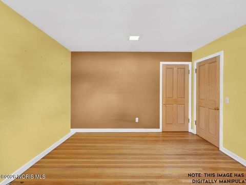 Tiny photo for 4510 Eastway Street, Toledo, OH 43612 (MLS # 10003849)