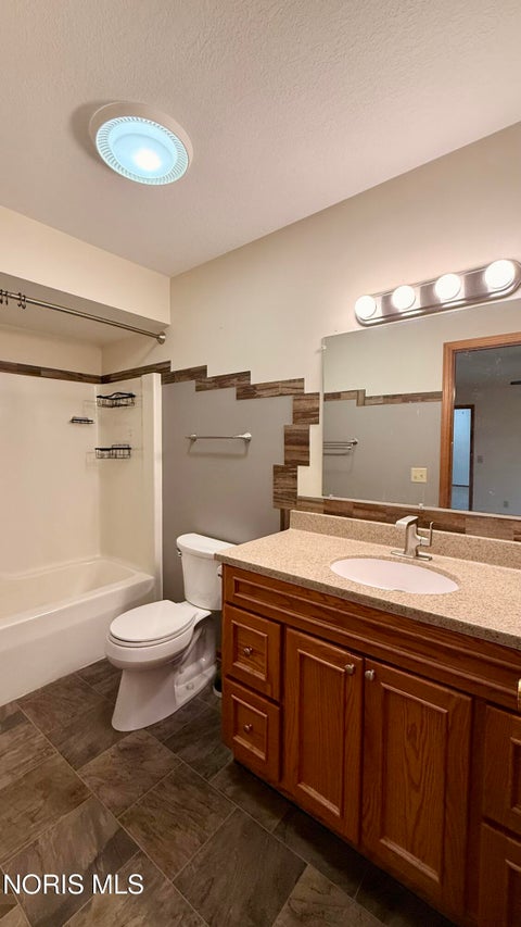 Tiny photo for 901 W Melrose Avenue, Findlay, OH 45840 (MLS # 10014330)
