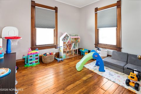 Tiny photo for 305 W Cherry Street, Clyde, OH 43410 (MLS # 10003318)