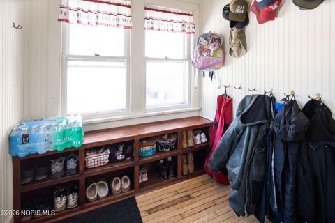 Tiny photo for 305 W Cherry Street, Clyde, OH 43410 (MLS # 10003318)