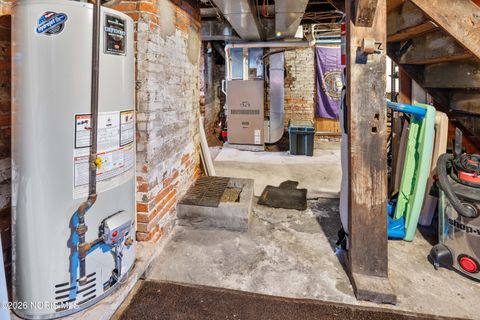 Tiny photo for 305 W Cherry Street, Clyde, OH 43410 (MLS # 10003318)