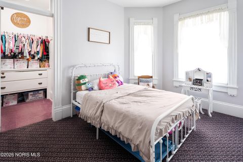 Tiny photo for 305 W Cherry Street, Clyde, OH 43410 (MLS # 10003318)