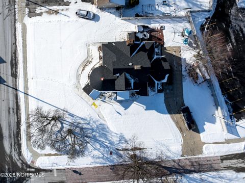 Tiny photo for 305 W Cherry Street, Clyde, OH 43410 (MLS # 10003318)