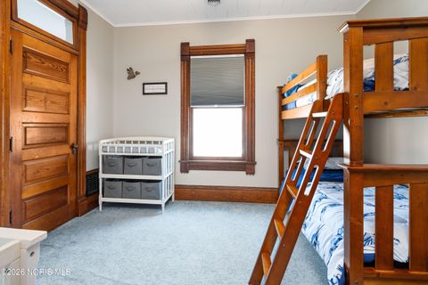 Tiny photo for 305 W Cherry Street, Clyde, OH 43410 (MLS # 10003318)