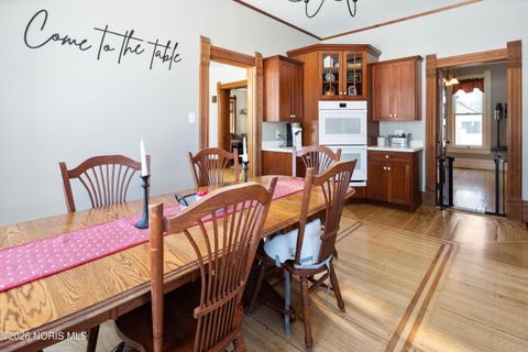 Tiny photo for 305 W Cherry Street, Clyde, OH 43410 (MLS # 10003318)