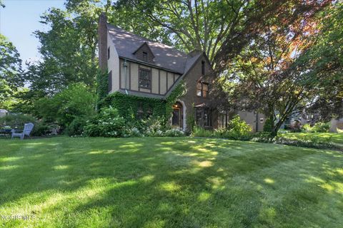 Tiny photo for 3412 Gallatin Road, Ottawa Hills, OH 43606 (MLS # 10009789)