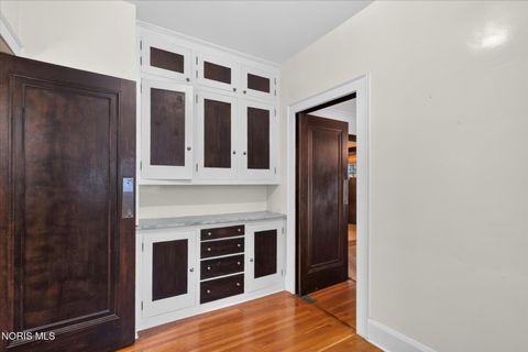 Tiny photo for 3412 Gallatin Road, Ottawa Hills, OH 43606 (MLS # 10009789)