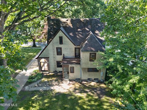 Tiny photo for 3412 Gallatin Road, Ottawa Hills, OH 43606 (MLS # 10009789)