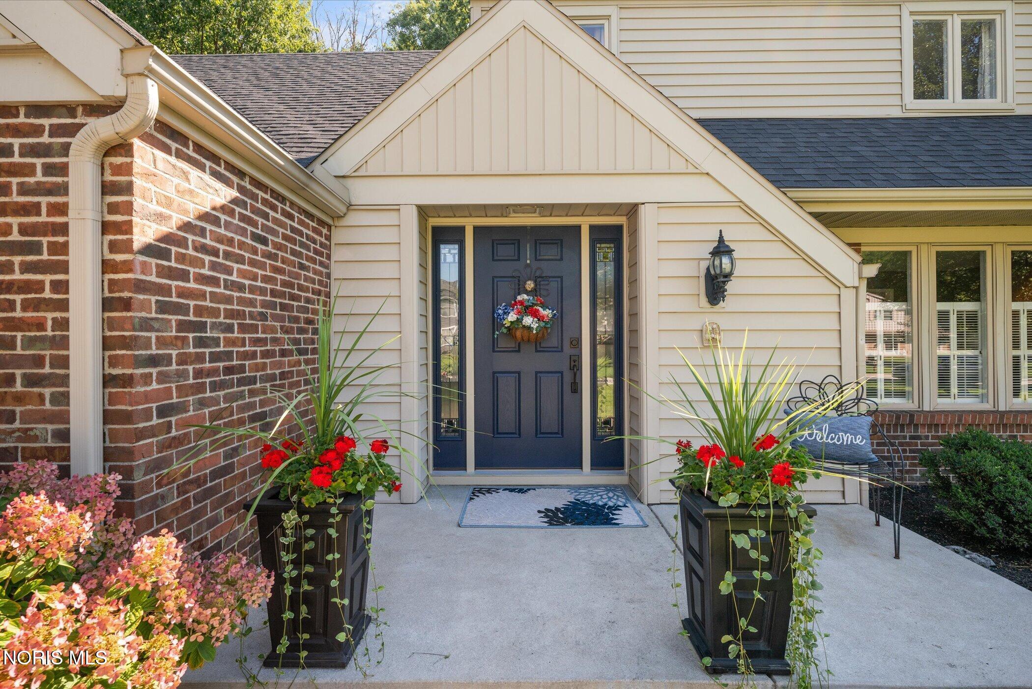 894 Apple Creek Drive