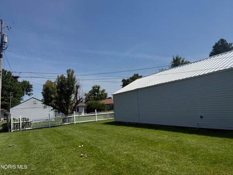 Tiny photo for 1716 Moore Street, Fremont, OH 43420 (MLS # 10010494)