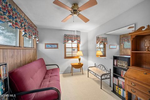 Tiny photo for 5806 Midwest Avenue, Toledo, OH 43613 (MLS # 10004394)