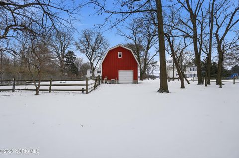 Tiny photo for 1561 N Stadium Road, Oregon, OH 43616 (MLS # 10002209)