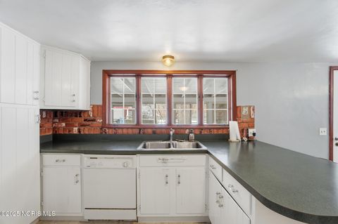 Tiny photo for 1561 N Stadium Road, Oregon, OH 43616 (MLS # 10002209)