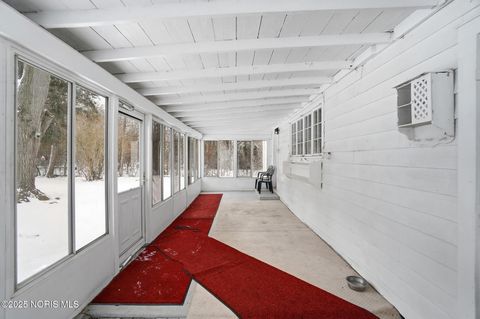 Tiny photo for 1561 N Stadium Road, Oregon, OH 43616 (MLS # 10002209)