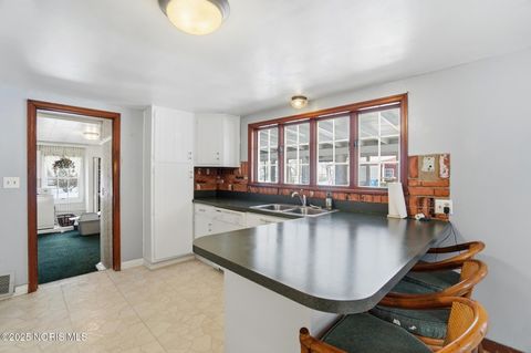 Tiny photo for 1561 N Stadium Road, Oregon, OH 43616 (MLS # 10002209)