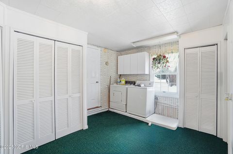 Tiny photo for 1561 N Stadium Road, Oregon, OH 43616 (MLS # 10002209)