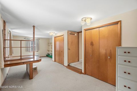 Tiny photo for 1561 N Stadium Road, Oregon, OH 43616 (MLS # 10002209)