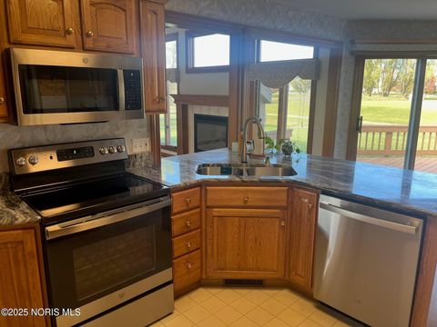 Tiny photo for 7538 Tournament Drive, Waterville, OH 43566 (MLS # 10002400)