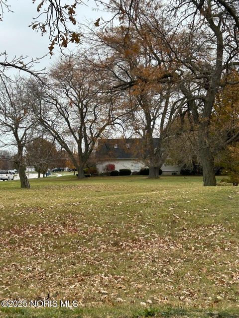 Photo of 1536 N Wynn Road, Oregon, OH 43616 (MLS # 10001753)