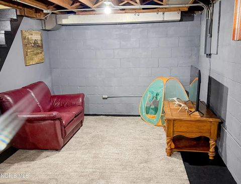 Tiny photo for 4233 Garrison Road, Toledo, OH 43613 (MLS # 10004675)