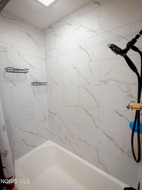 Tiny photo for 4233 Garrison Road, Toledo, OH 43613 (MLS # 10004675)